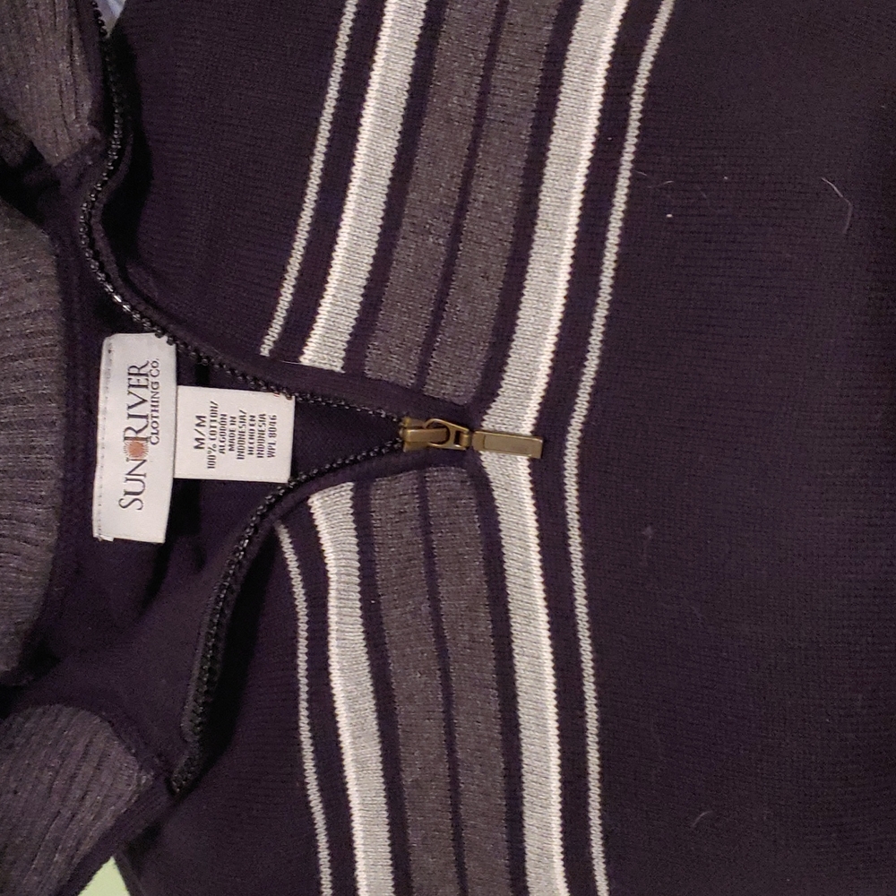 Sweater - Picture 2 of 2